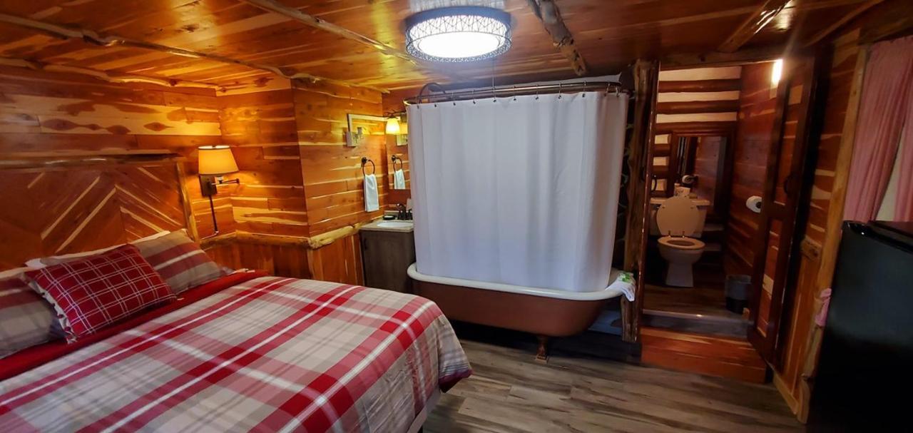 Log Cabin Inn Eureka Springs Ngoại thất bức ảnh