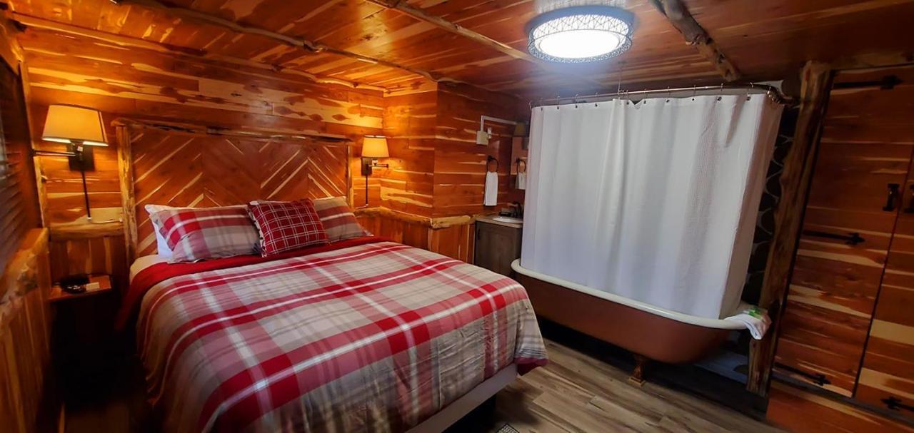 Log Cabin Inn Eureka Springs Ngoại thất bức ảnh