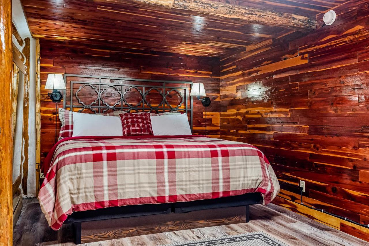 Log Cabin Inn Eureka Springs Ngoại thất bức ảnh