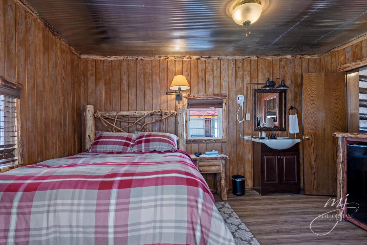 Log Cabin Inn Eureka Springs Ngoại thất bức ảnh
