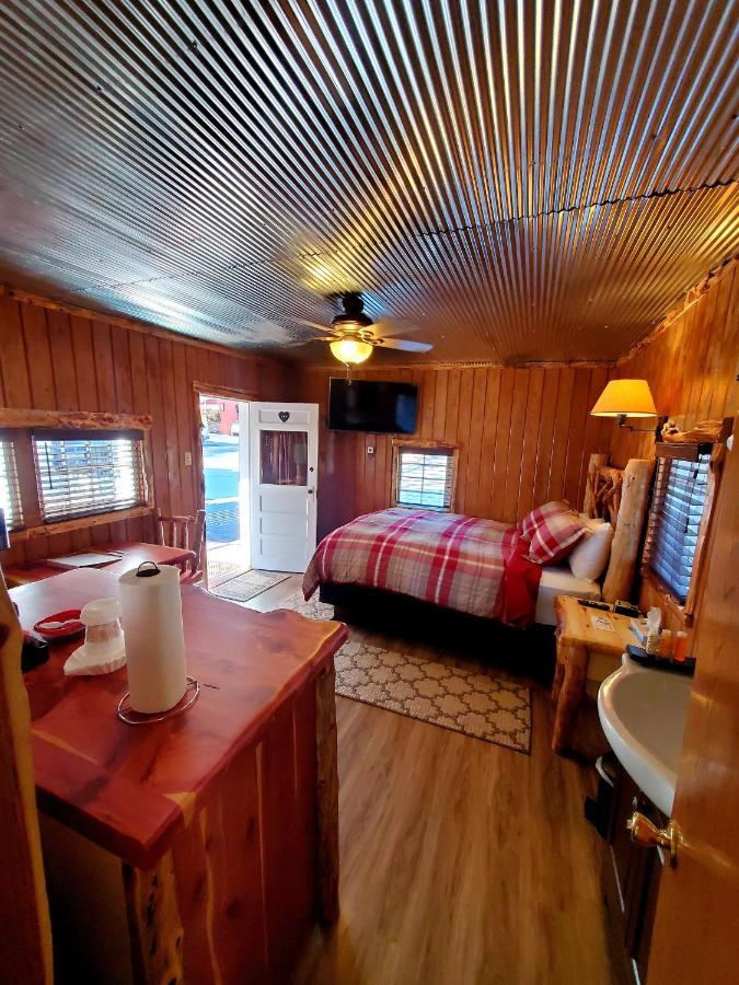 Log Cabin Inn Eureka Springs Ngoại thất bức ảnh