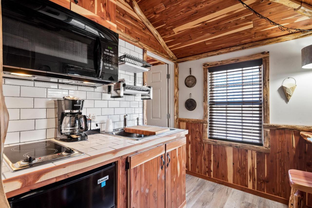 Log Cabin Inn Eureka Springs Ngoại thất bức ảnh