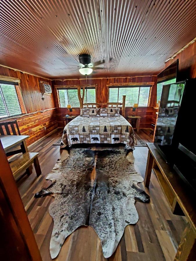 Log Cabin Inn Eureka Springs Ngoại thất bức ảnh